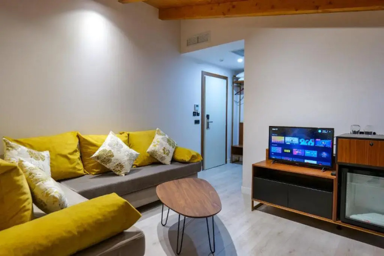 Semajo Hotel