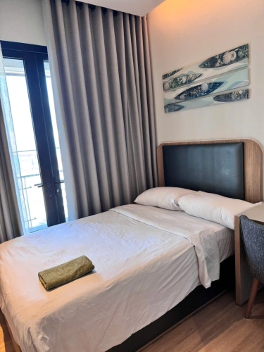 2 Bedrooms Apartment with balcony and with city view