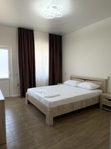 Standard room with balcony and with courtyard view