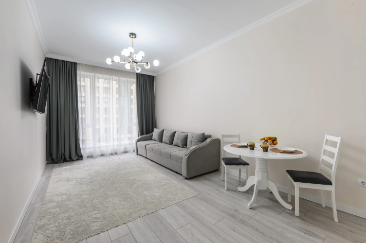 V Zhk Legenda Flat