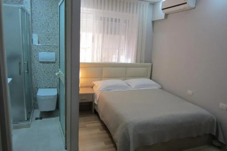 Freddys Hotel