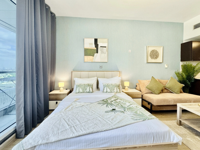 Cosmos Living Spacious Studio With Balcony Apartments