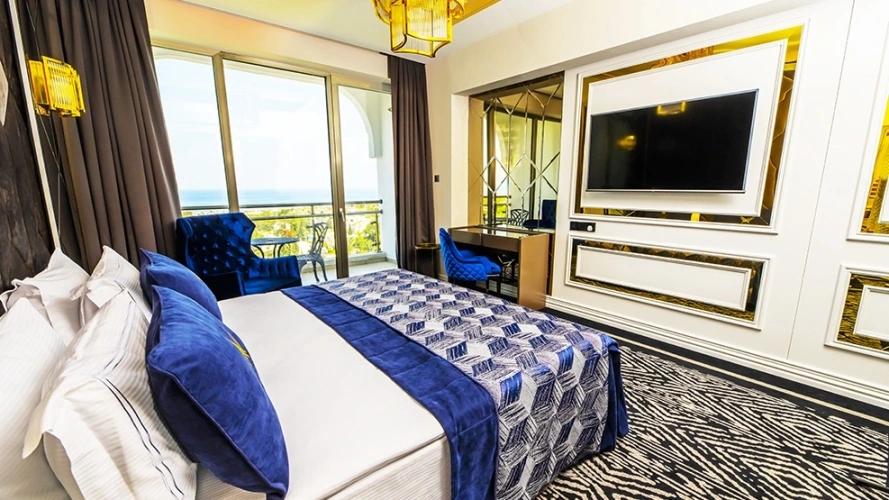 Deluxe room with sea view