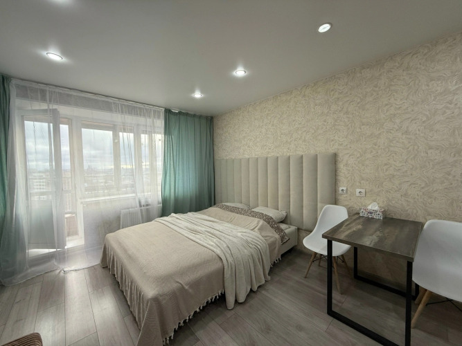 Апартаменты Эверест 10лет октября 87