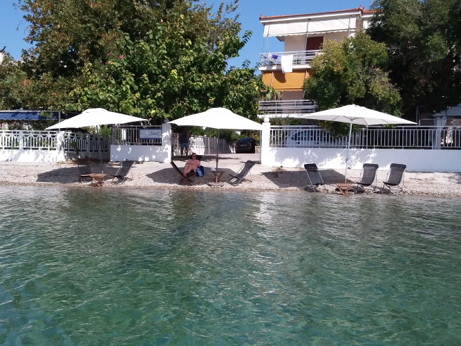 Akrogiali Apart-Hotel