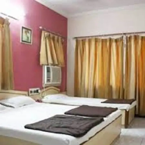 Standard Quintuple room