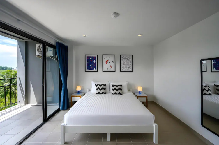 2 Bedrooms Suite with balcony and with pool view