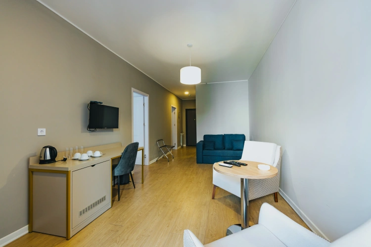 2 Bedrooms Hotel Quadruple room with balcony
