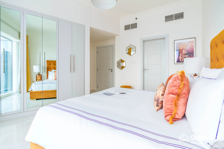 Dream Inn Damac Heights Apartments