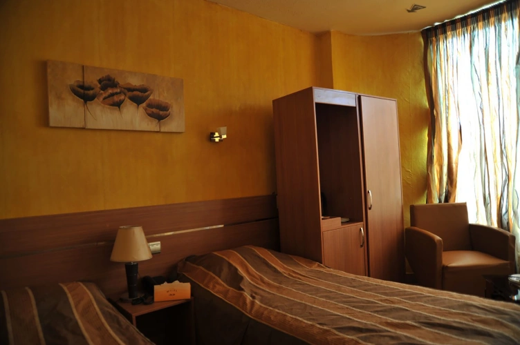Standard room with view