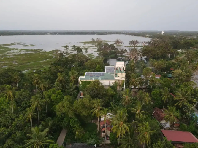 Rain Tree by Oak Ray Hotel