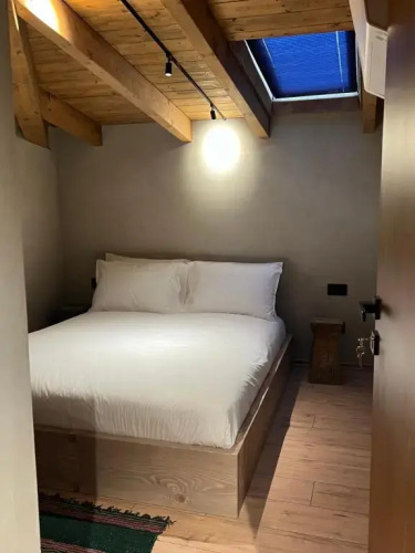 Face and place Boutique hotel