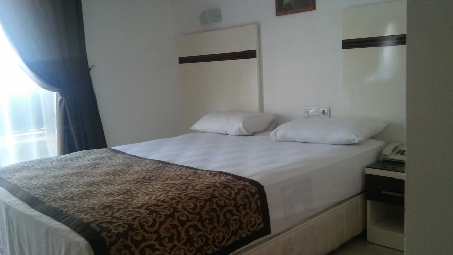Standard Double room with city view