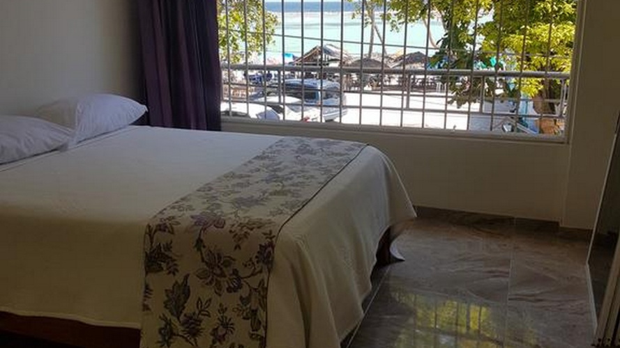 Superior Double room with balcony and with sea view