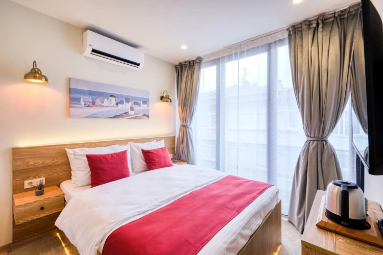 Standard Double room with balcony and with view