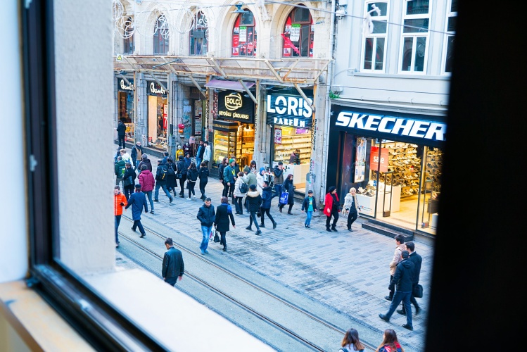 Superior Big Window Studio with Istiklal Street view