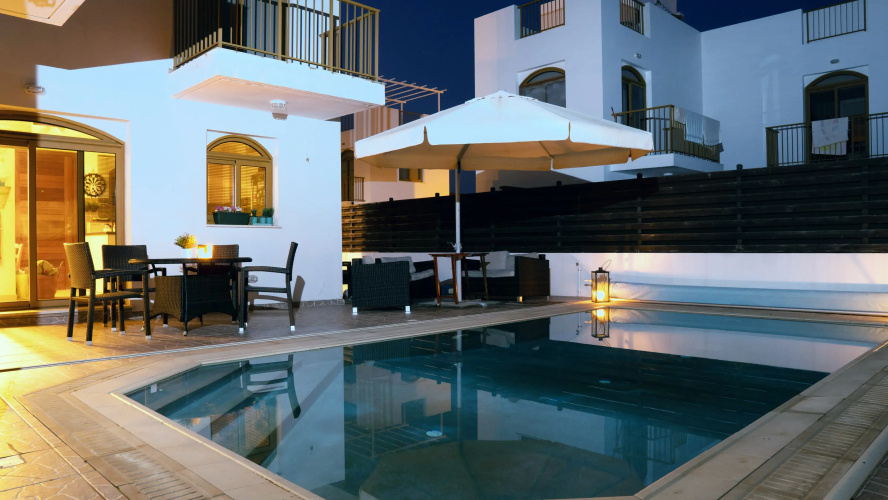 Seafront With Private Pool Villa