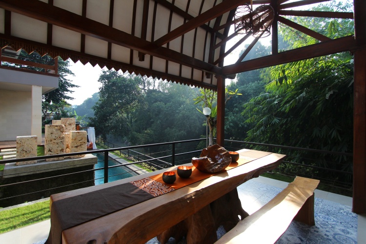 Little Ubud River View Villa