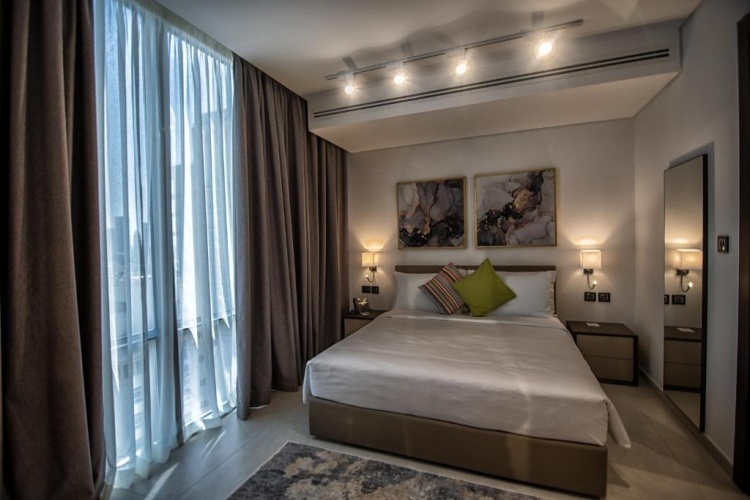 Superior Suite with city view
