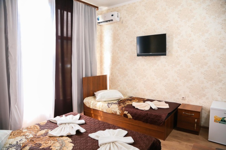 Superior Triple room