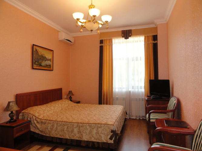  (двуспальная кровать) - изображение 1