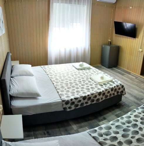 Standard Triple room with balcony