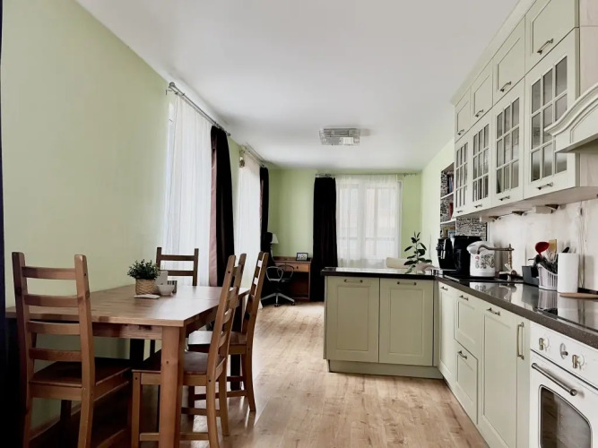 Фотография номера квартиры Апартаменты Морской Фасад Семейные с Балконом