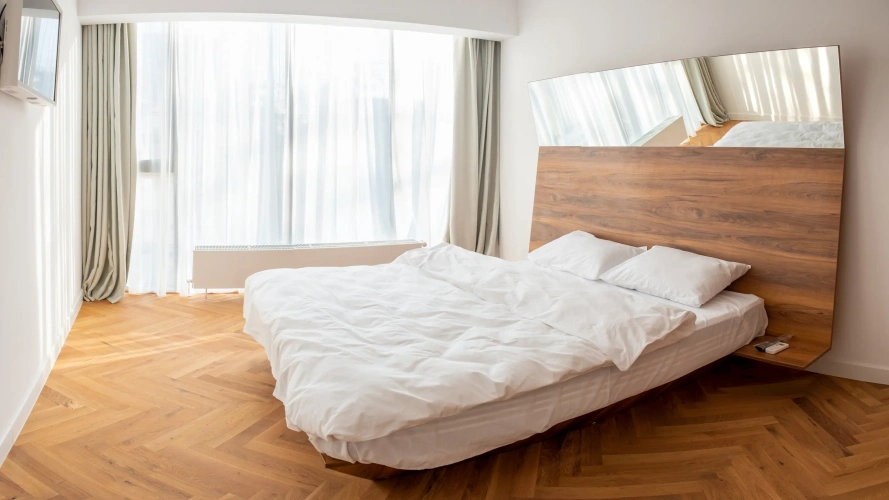 3 Bedrooms Grand Sextuple Apartment with balcony