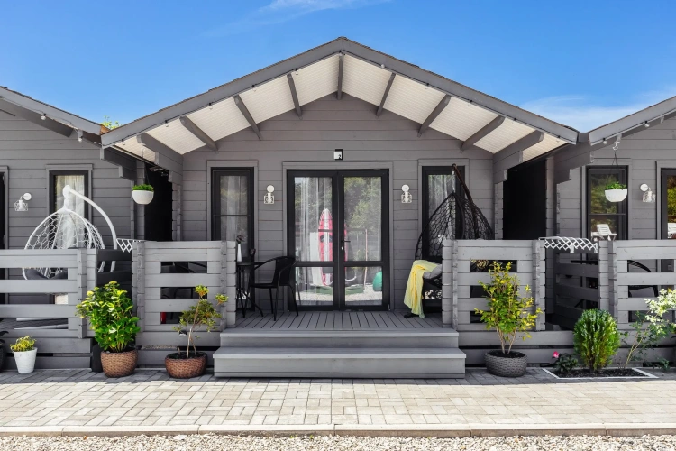 Quadruple Cottage with balcony