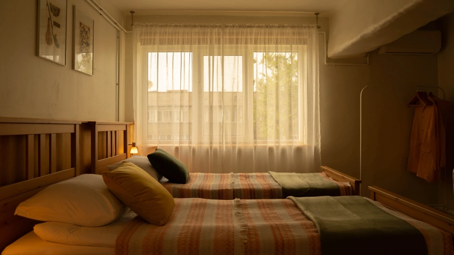 Comfort room