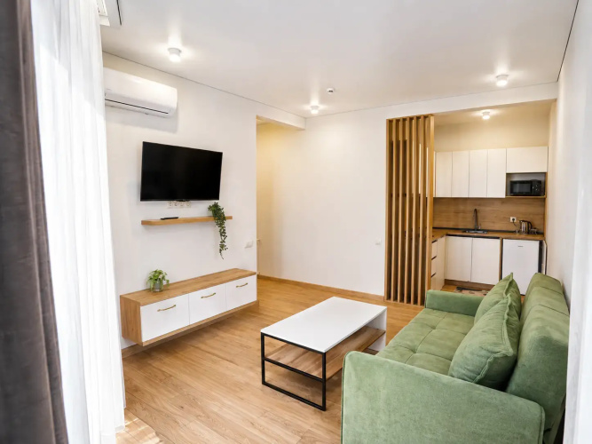 2 Bedrooms Apartment with balcony and with view