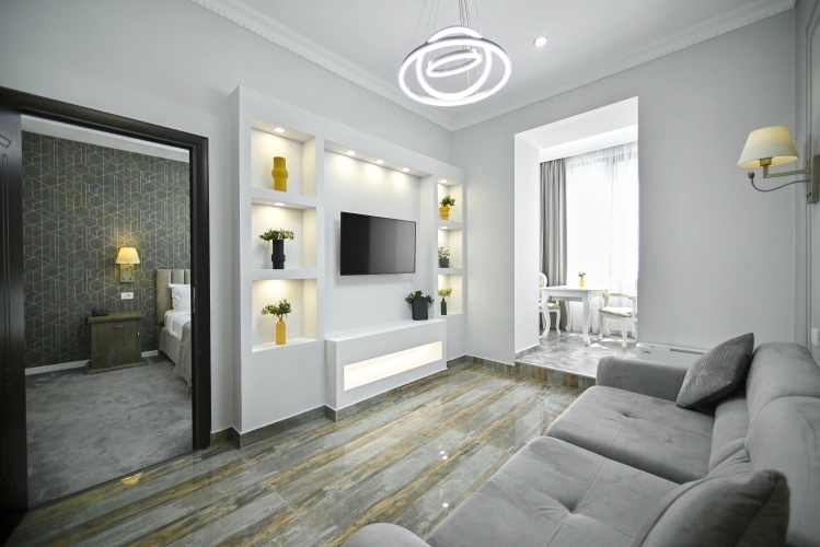 1 Bedroom Double Apartment