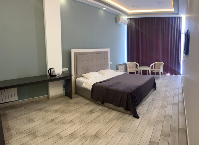 Wave Inn Yerevan Hotel