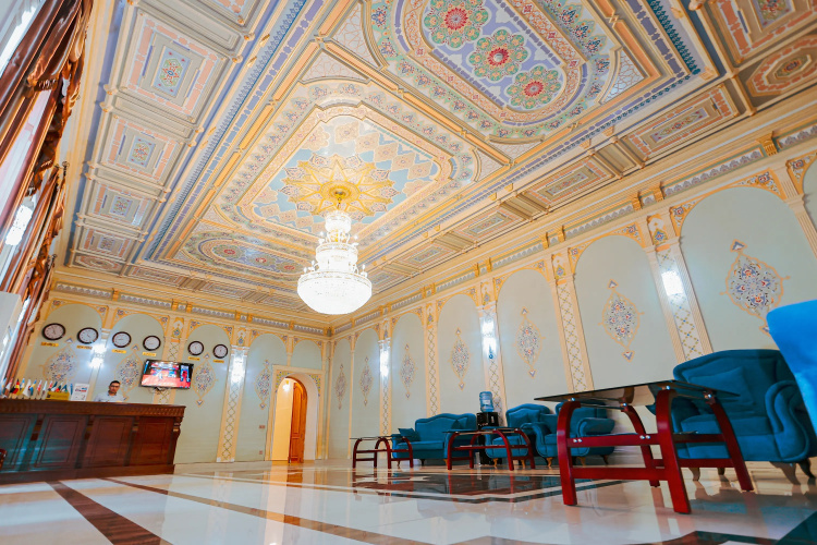 Yangi Sharq Hotel