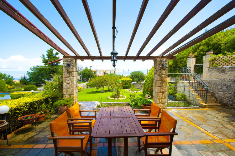 Bizmut Shared Pool Paliouri Villa