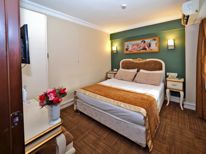 Standard Single room with city view