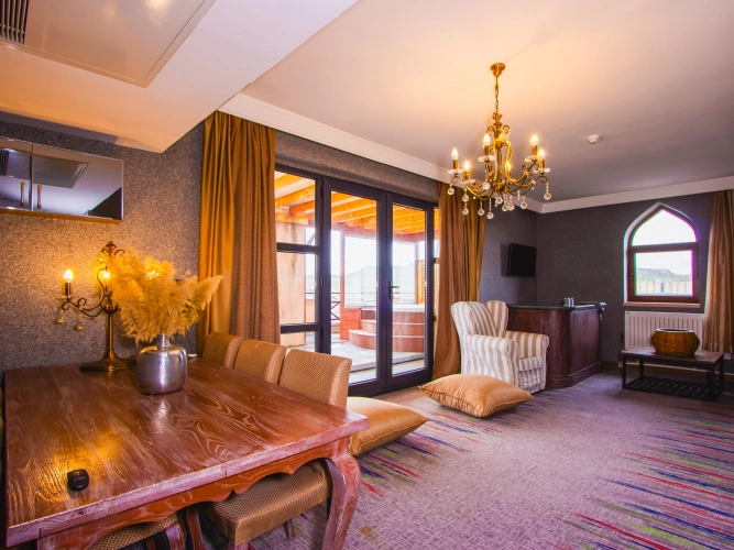 Deluxe Double Suite