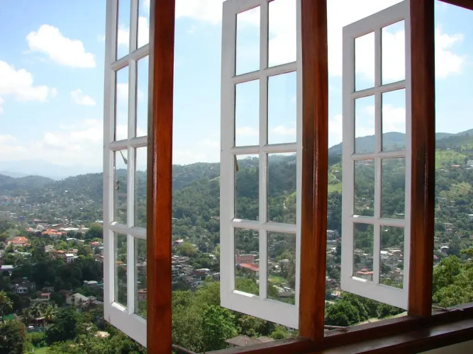 New Kandyan Crown By Yoho Hotel