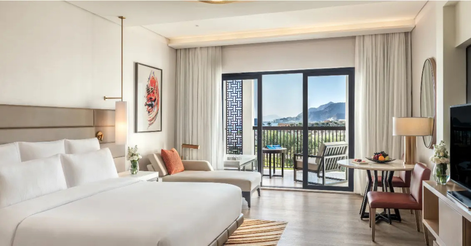 Club Lounge Access room Garden View