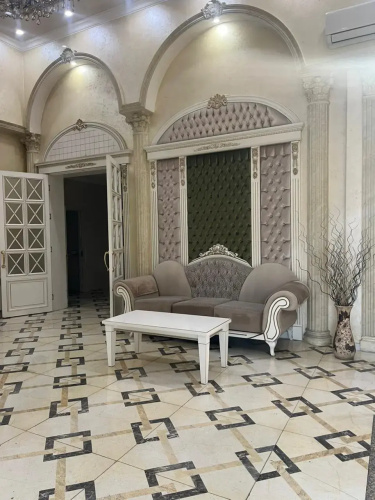 Aura Hotel