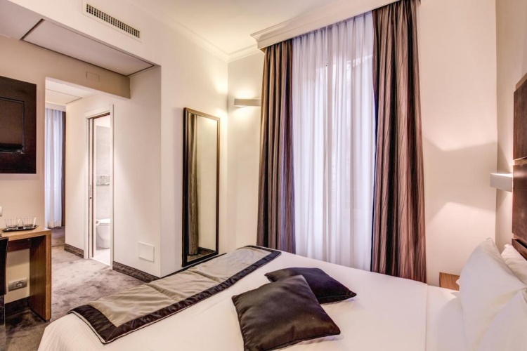 Hotel Trevi photo 32
