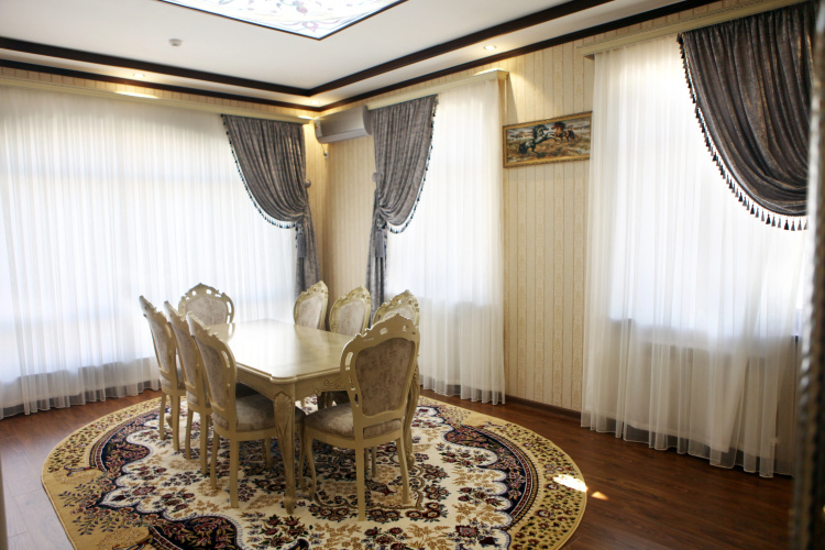 Naxshab Hotel