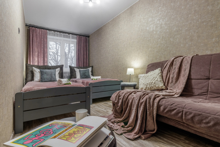 Flat V Tsentre Na Gorodenskogo
