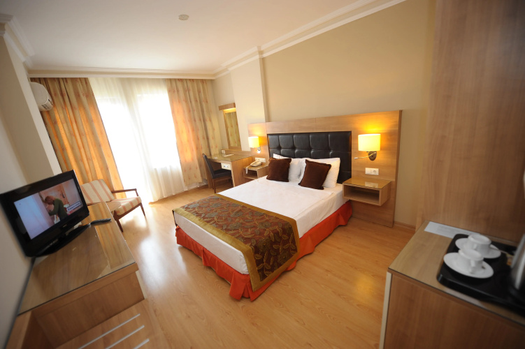Karael Hotel