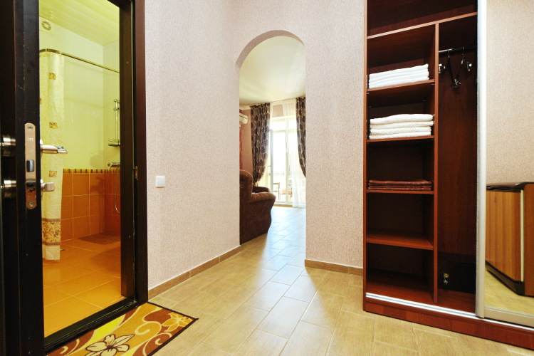 Фотография номера гостевого дома Жемчужина Мыса