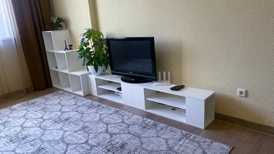 V Novom Dome u Metro Malinovka Flat