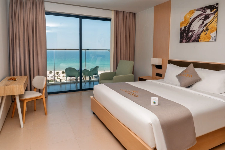 Deluxe Double Suite with balcony and with ocean view