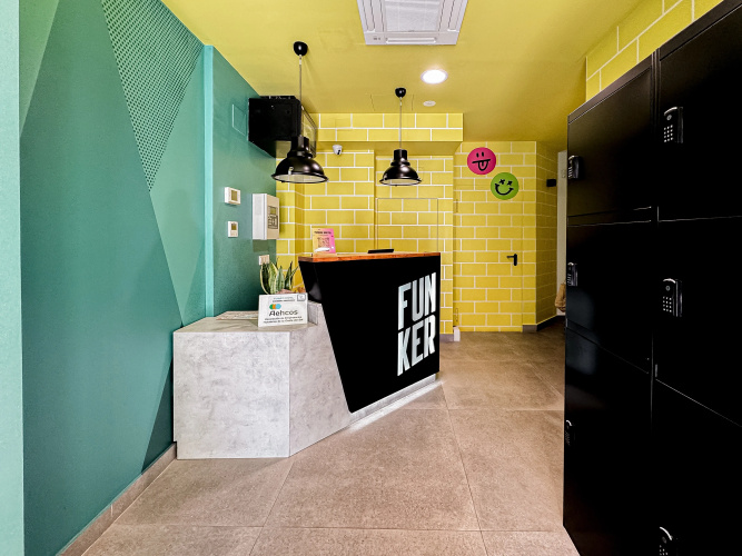 Funker Hostel