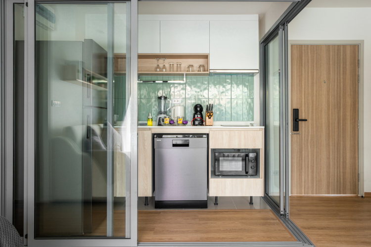 Phyll Phuket by NLA Apartment