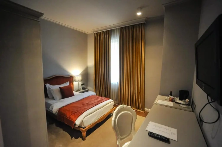 Single room